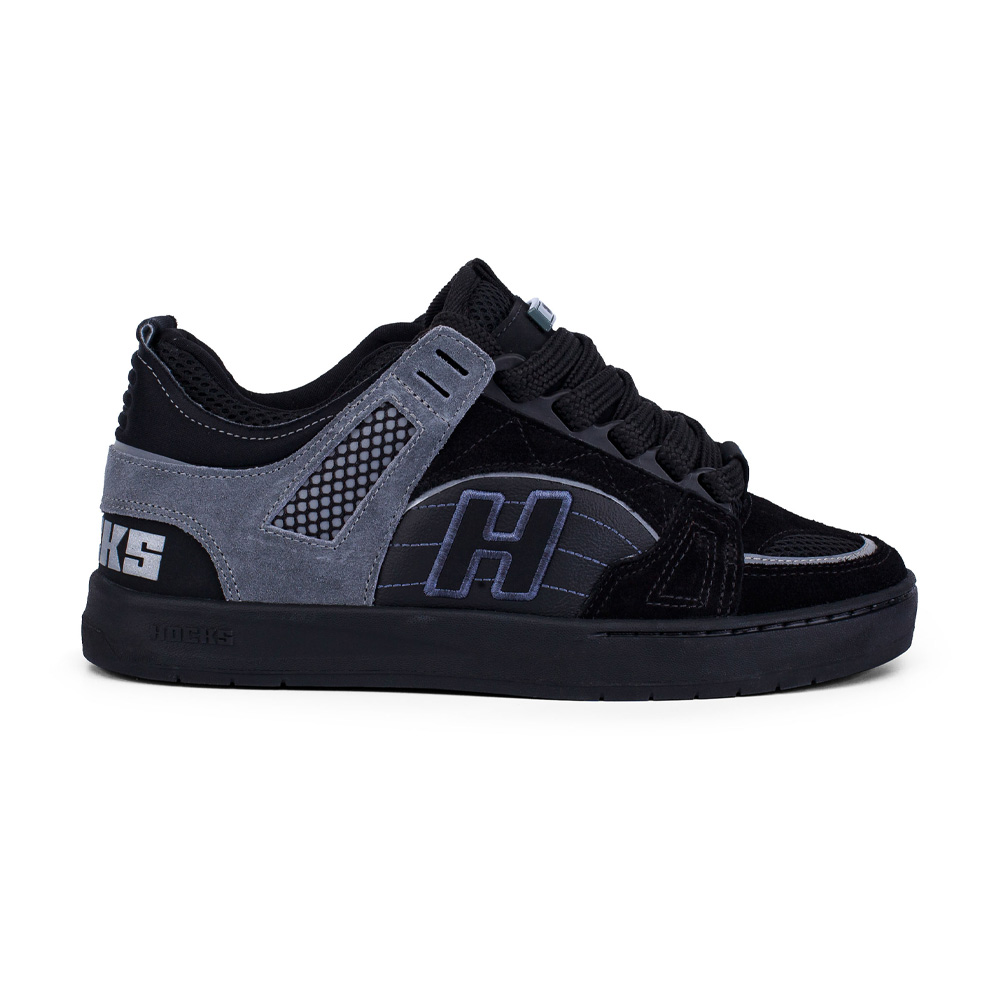 Tênis Hocks Bold Carbon com solado vulcanizado e visual urbano