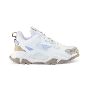 Tênis Qix Trek Branco com solado tratorado e design robusto